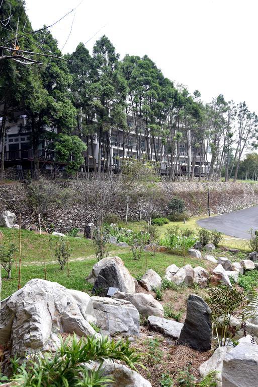 Sun Moon Lake Bamboo Rock Garden Yuchi Εξωτερικό φωτογραφία