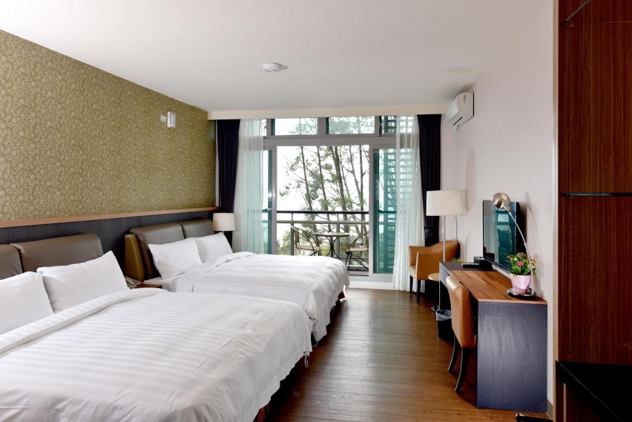 Sun Moon Lake Bamboo Rock Garden Yuchi Εξωτερικό φωτογραφία